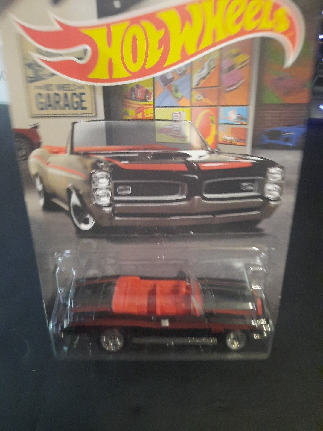 Hot Wheels Garage '67 Pontiac GTO #1/10