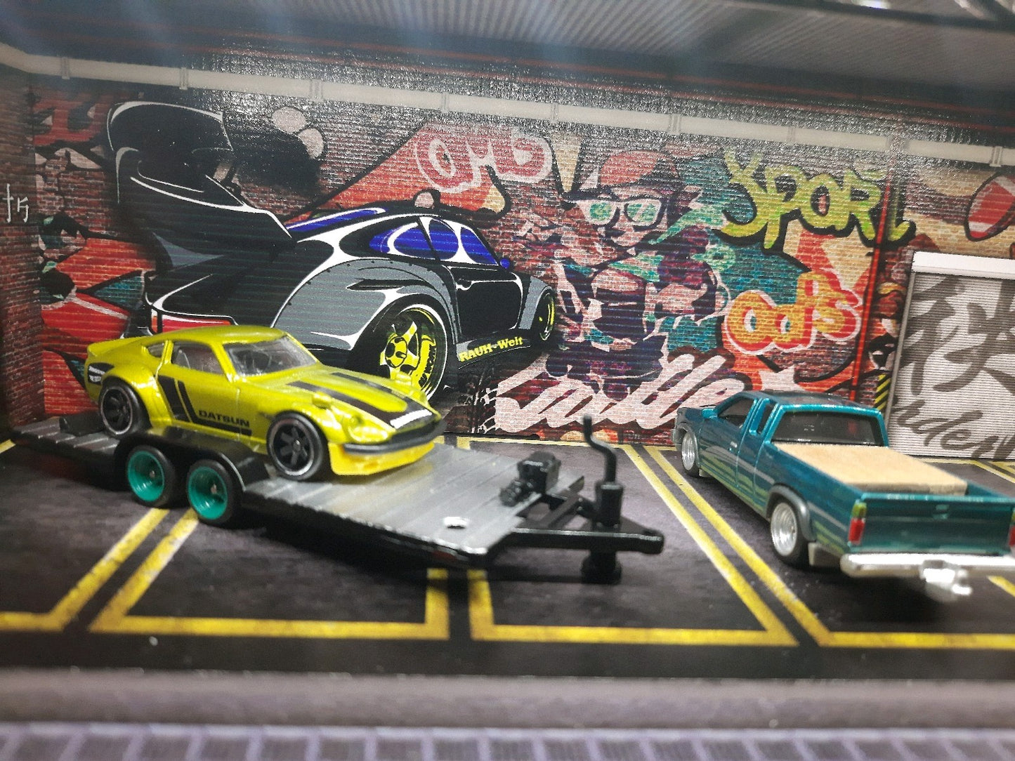 Hot Wheels Custom Nissan Hardbody With Trailered Datsun 240z Set