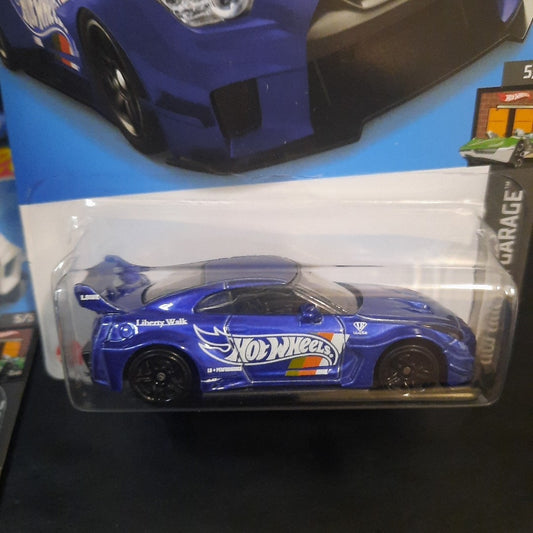 Hot Wheels LB-Silhouette Works GT Nissan 35GT-RR Liberty Walk GTR35 LBWK Blu/Wht