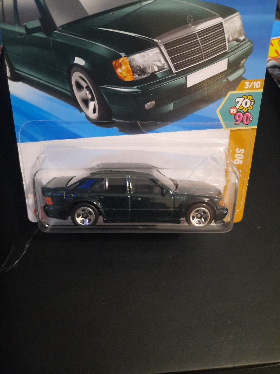 2025 Hot Wheels MERCEDES BENZ 500E, Green, 52/250 NEW