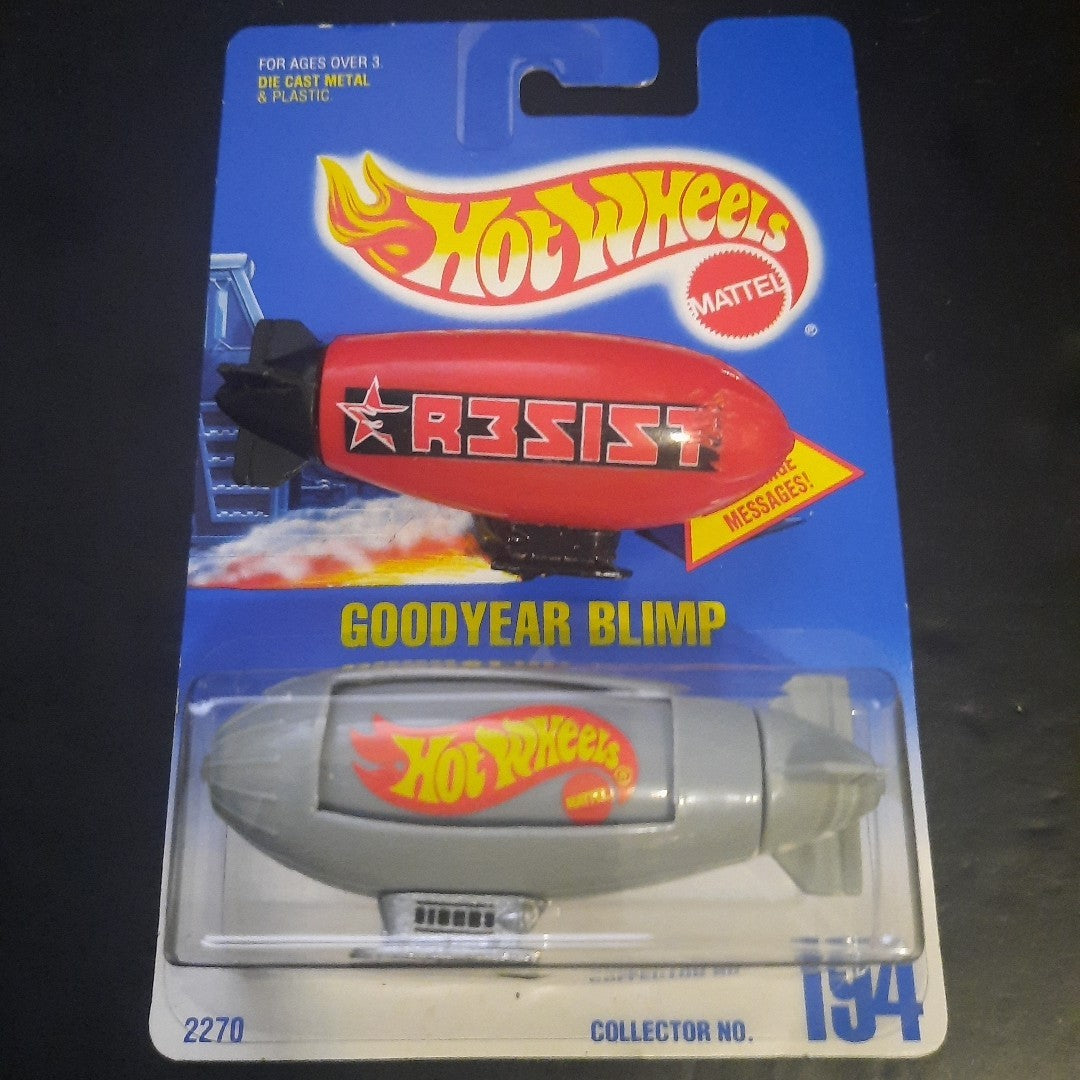 1992 Hot Wheels GOODYEAR BLIMP #194 Carded With Loose Resist Blimp 2 Pack