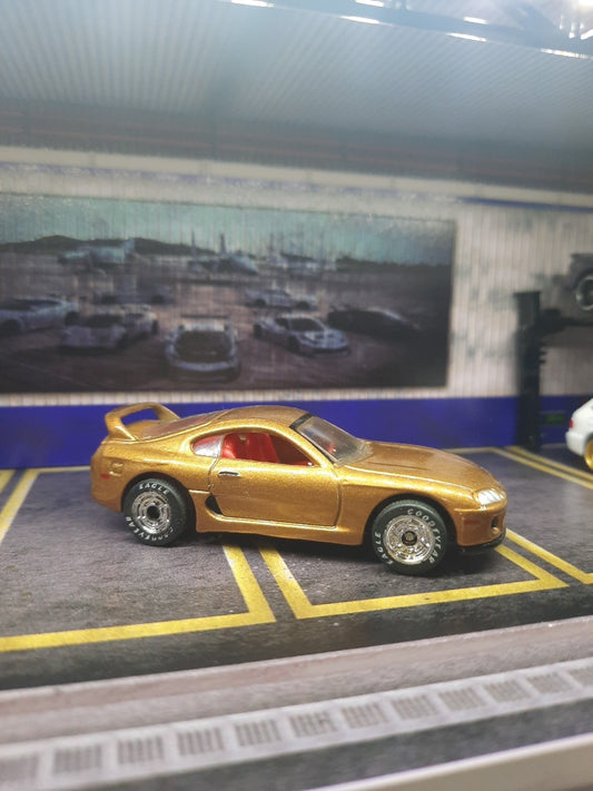 LOOSE 1995 Matchbox Premiere Collection Toyota Supra 1/64 Series 1 Gold