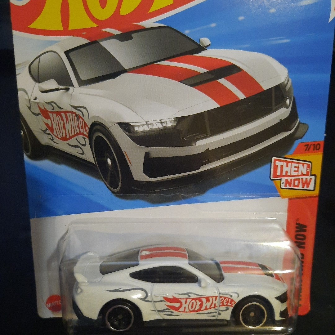2025 Hot Wheels Ford Mustang Dark Horse White