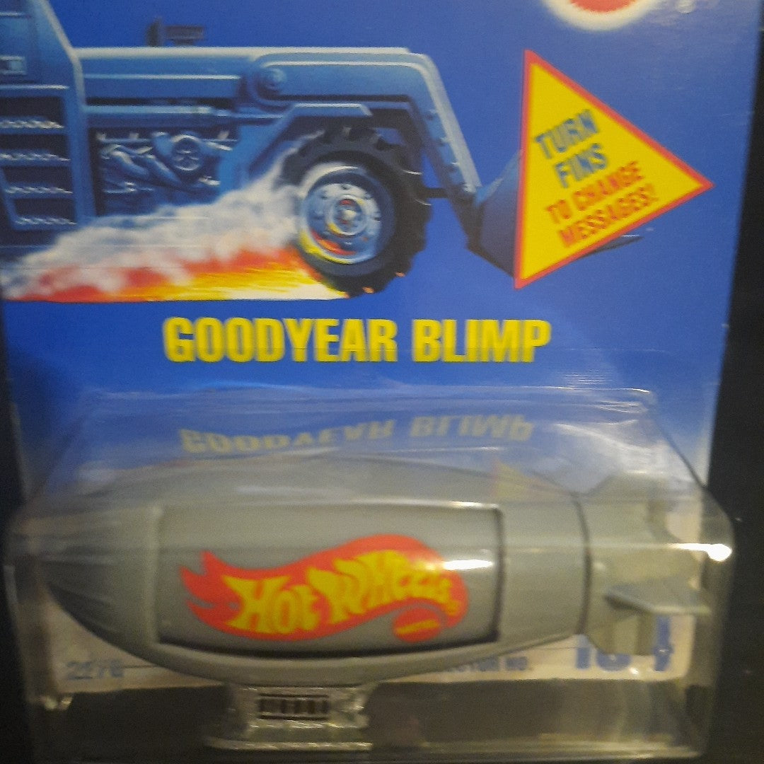 1992 Hot Wheels GOODYEAR BLIMP #194 Carded With Loose Resist Blimp 2 Pack