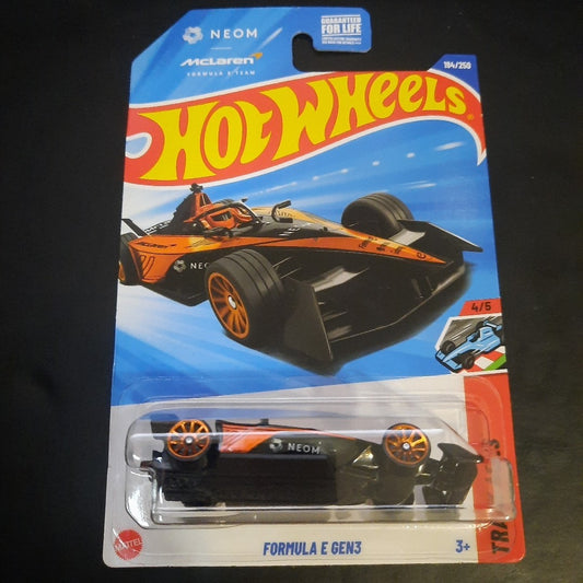 2025 Hot Wheels McLaren Formula E Gen 3 NEOM Track Aces