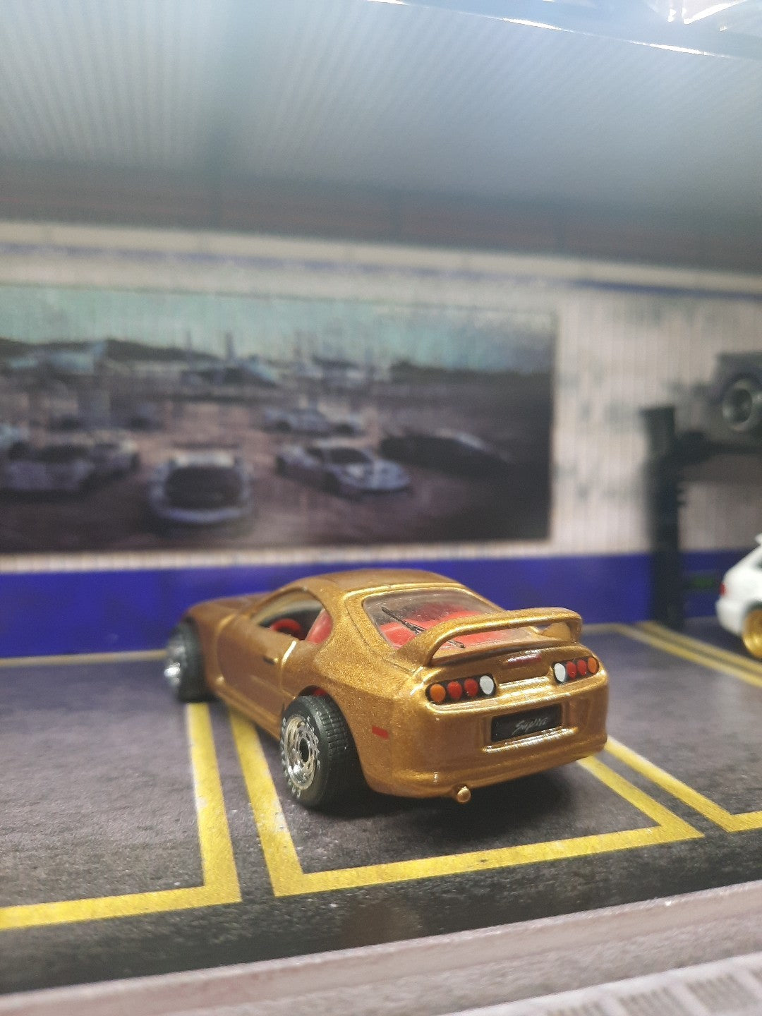 LOOSE 1995 Matchbox Premiere Collection Toyota Supra 1/64 Series 1 Gold