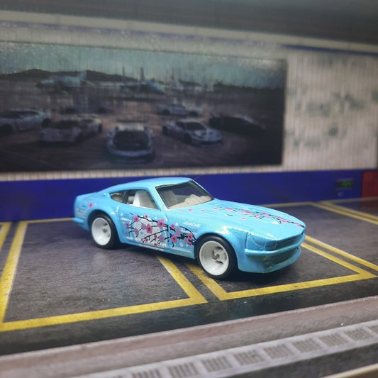 Hot Wheels Datsun 240z Custom Wheel Swap