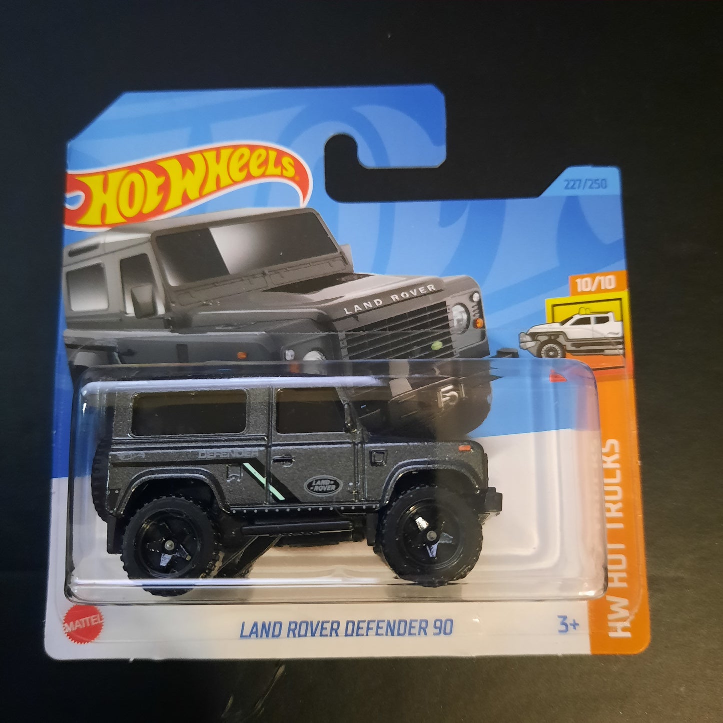 2023 Hot Wheels Land Rover Defender 90 Short Card