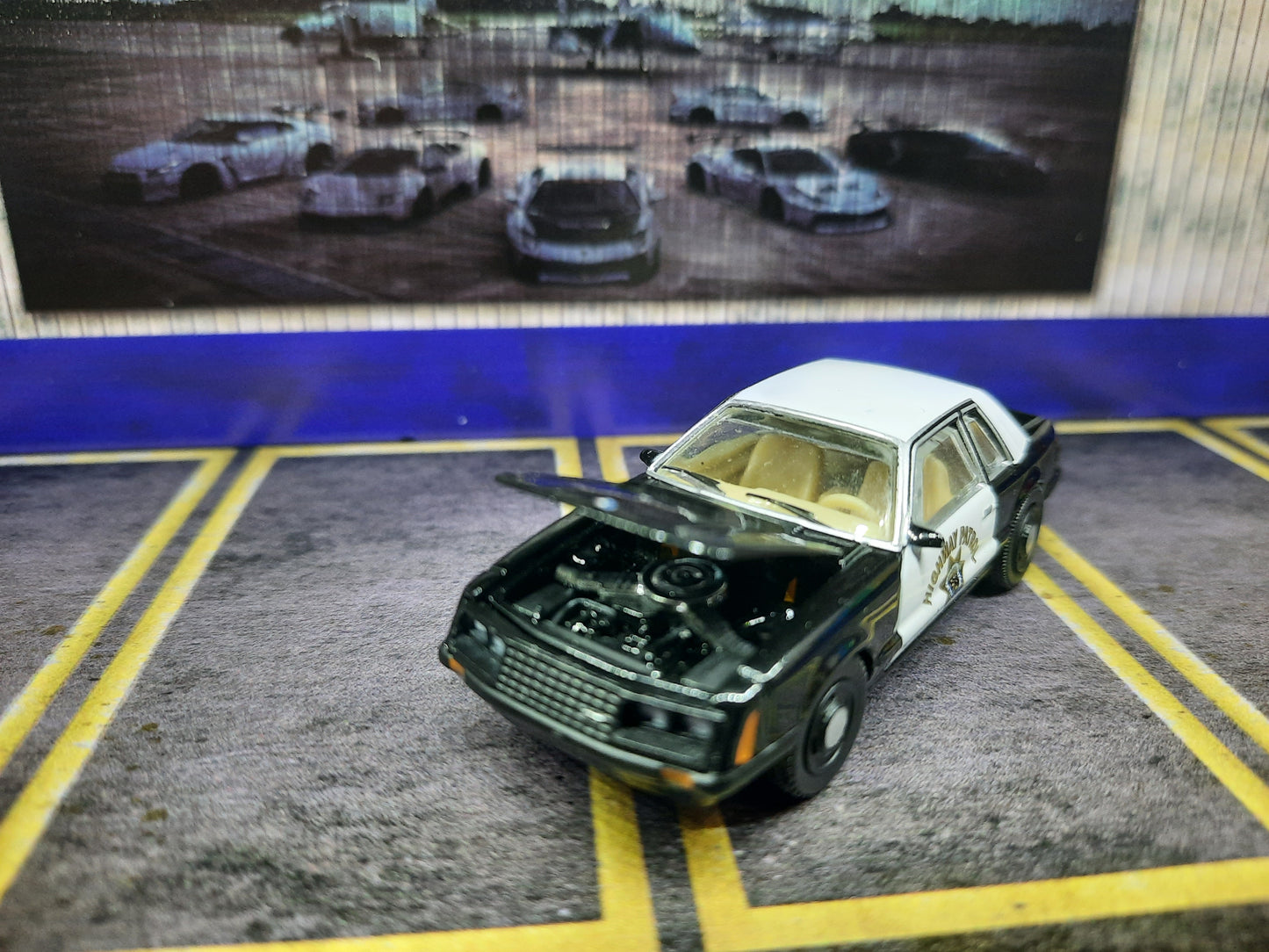 Loose GL Ford Mustang Foxbody Highway Patrol Police Car