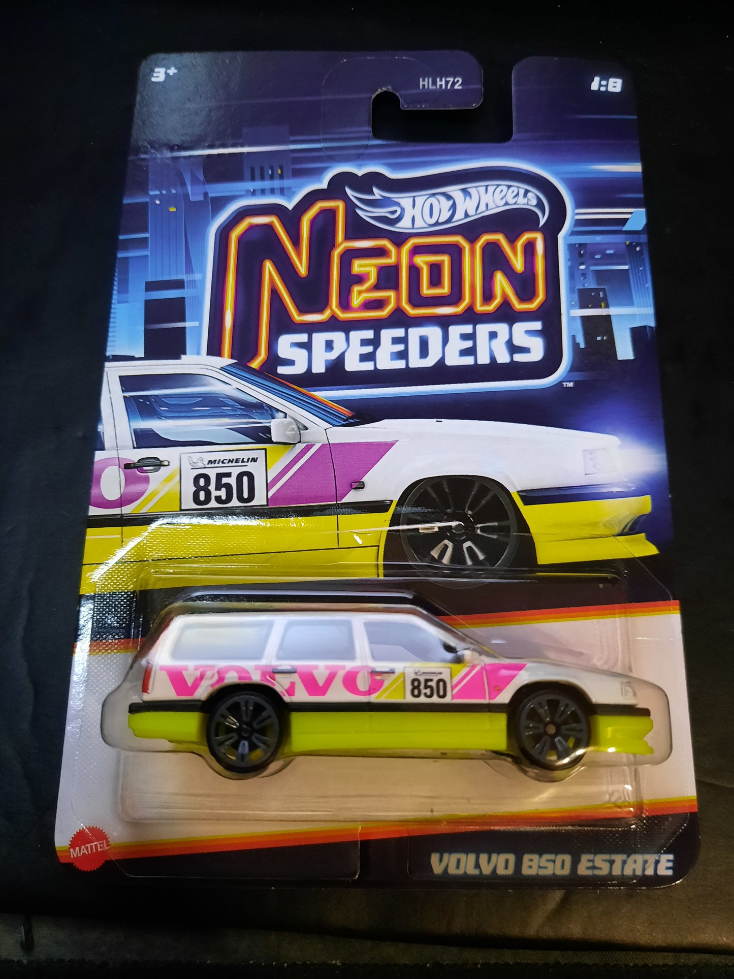 2025 Hot Wheels Neon Speeders Volvo 850 Estate